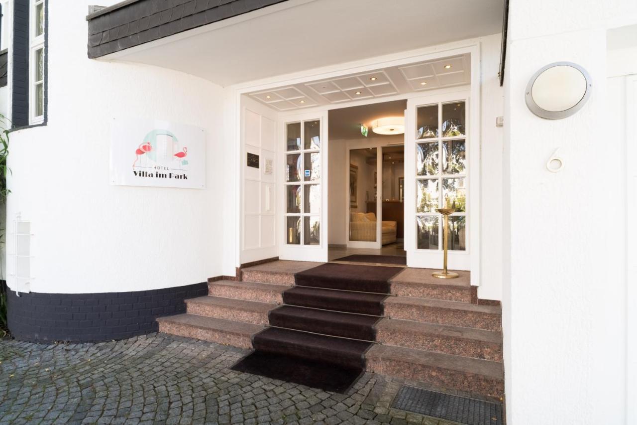 Hotel Villa Im Park Dusseldorf Exterior photo